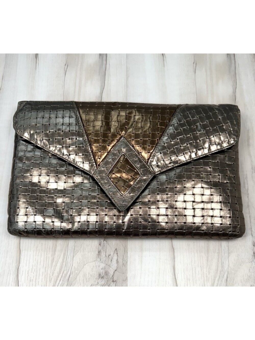 VTG 1980s 13.5"x8.5" Two-Tone Gold Leather Lattice Design CLUTCH Purse Strap USA